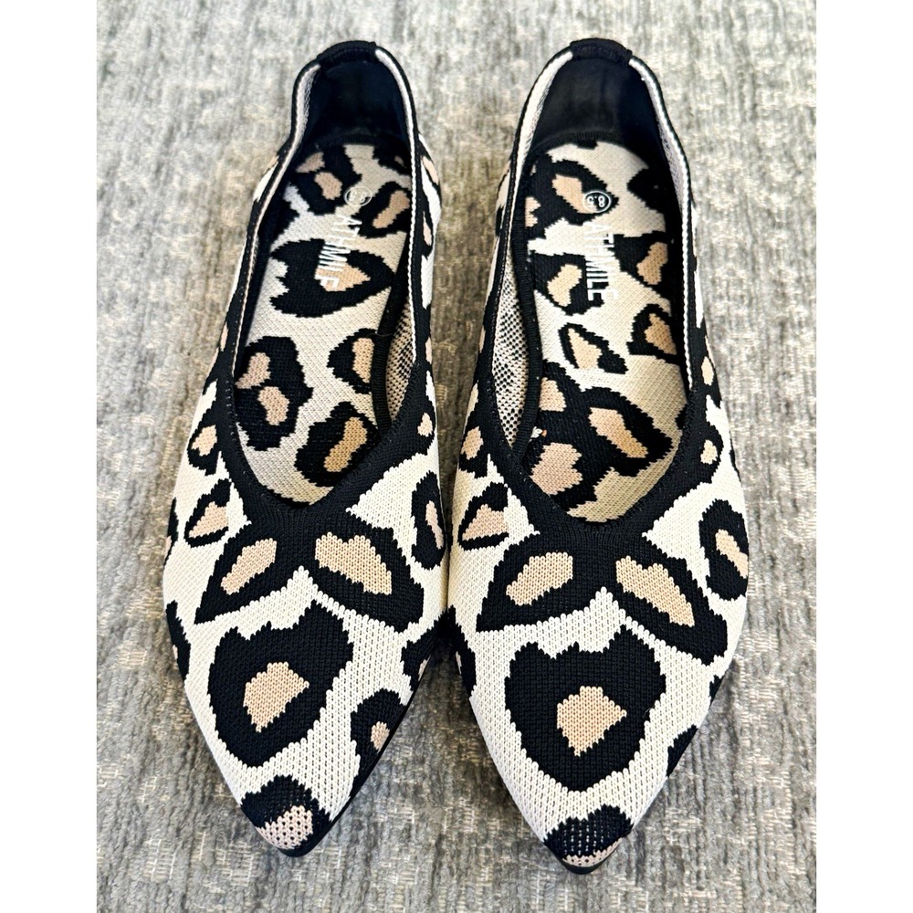Athmile Womens Beige/Black Knit Animal Print Pointed Toe Slip-On Flats 8.5